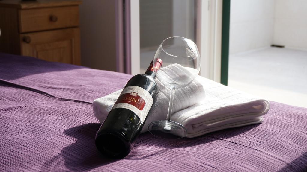 Guest House Jere Old Town Rogoznica  Room photo